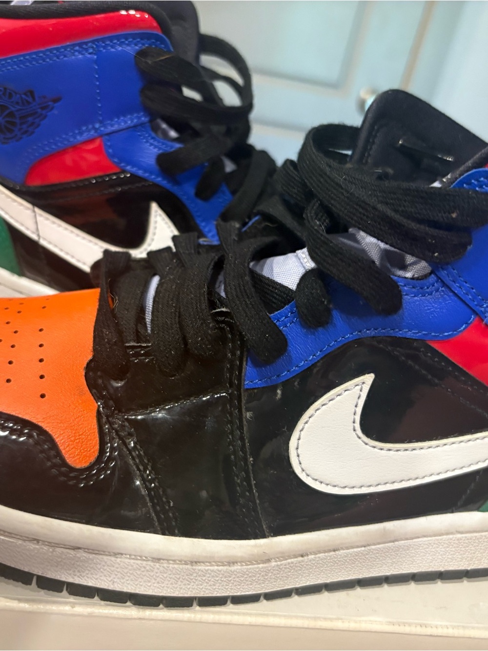Shoes - Picture 5 of 5